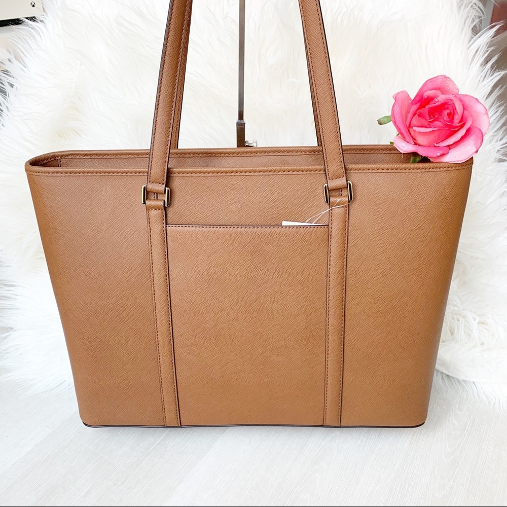 Michael Kors bag, brand new, never used.